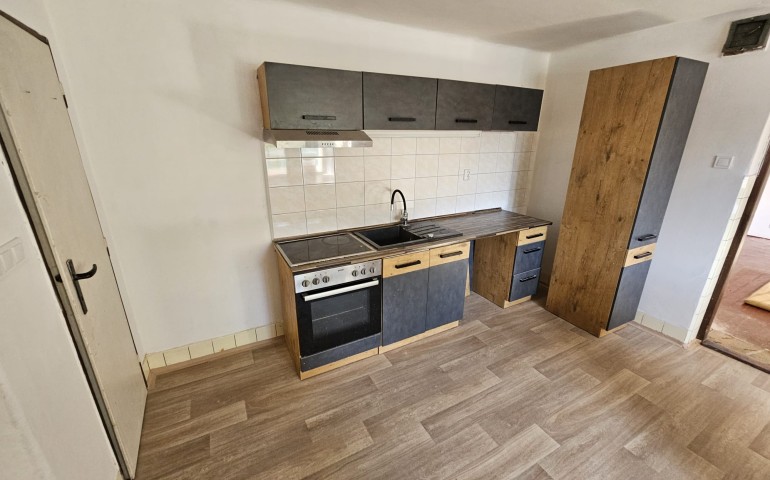 Rekonstrukce Rodinného Domu v Horních Hbitech